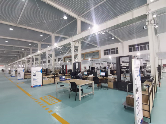 图片新闻：金航检测3D打印材料检测中心试验机投入使用